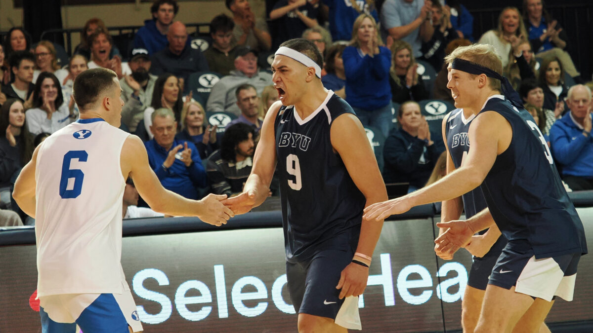 Heartbreak: No. 8 BYU can’t finish against No. 5 UC Irvine